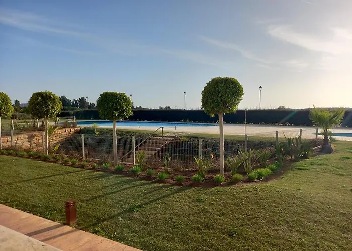 Prestige & Nature In Laguna Village *