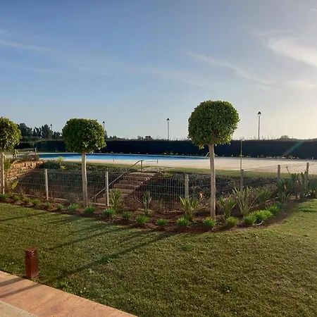 Prestige & Nature In Laguna Village *